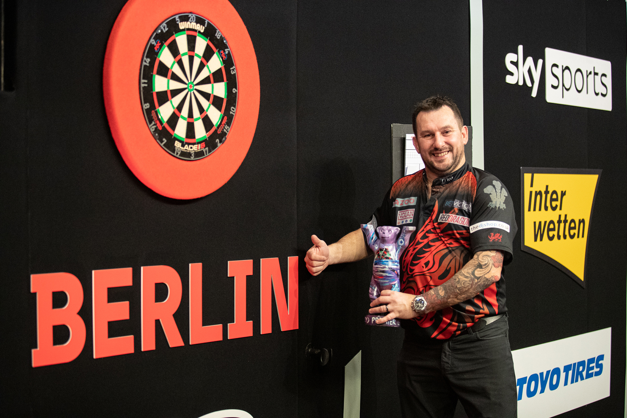 Jonny Clayton gewann 2023 den Spieltag in Berlin. 2021 hatte er sogar die gesamte Premier League gewonnen (Bild: Jonas Hunold/PDC)